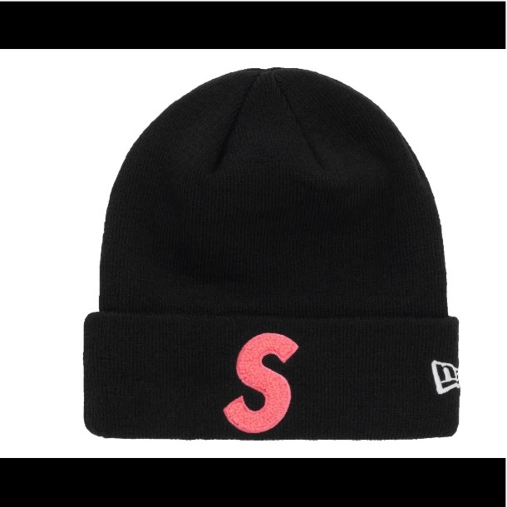 Supreme New Era Beanie
